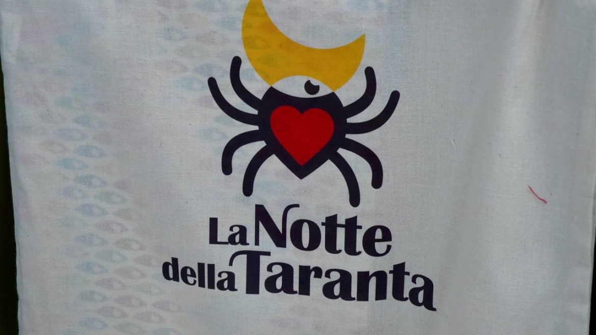 Notte della Taranta, Albano narratore. Super ospite il trio Il Volo: interpreterà Calinitta in grico
