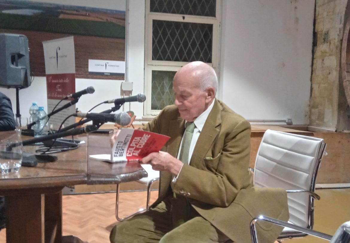 [video] – “Nessun appiglio in Costituzione per l’invio delle armi”, poi Resistenza e Cosa rossa. La lectio di Bertinotti