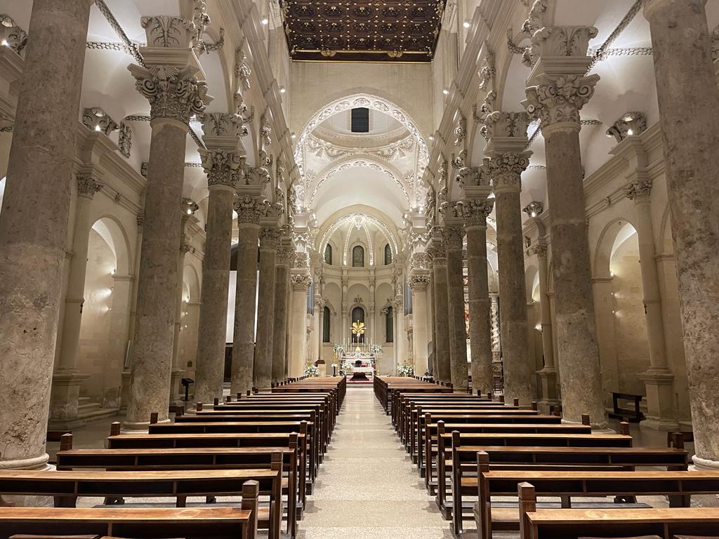 I “Misteri di Santa Croce”, percorso immersivo tra arte, luce e cultura nella Basilica: doppio turno nel fine settimana