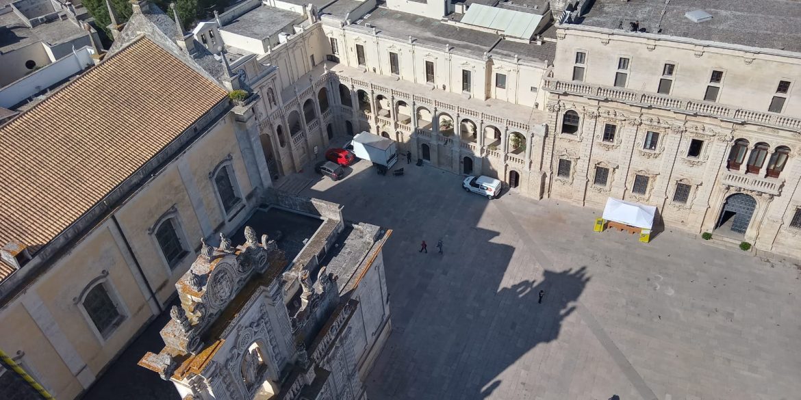 [video] – Le immagini mozzafiato dal campanile del Duomo. Il giro in anteprima sull’ascensore