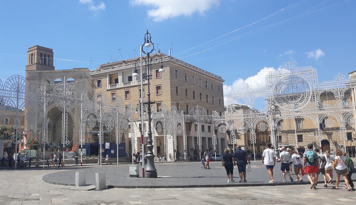 Turismo e movida selvaggia, stretta anche a Lecce. Salvemini: “La notte è di tutti”