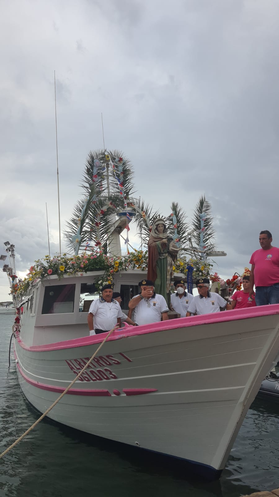 [gallery] – Porto Cesareo, rivive il suggestivo rito della processione in mare per la festa di Santa Cesarea