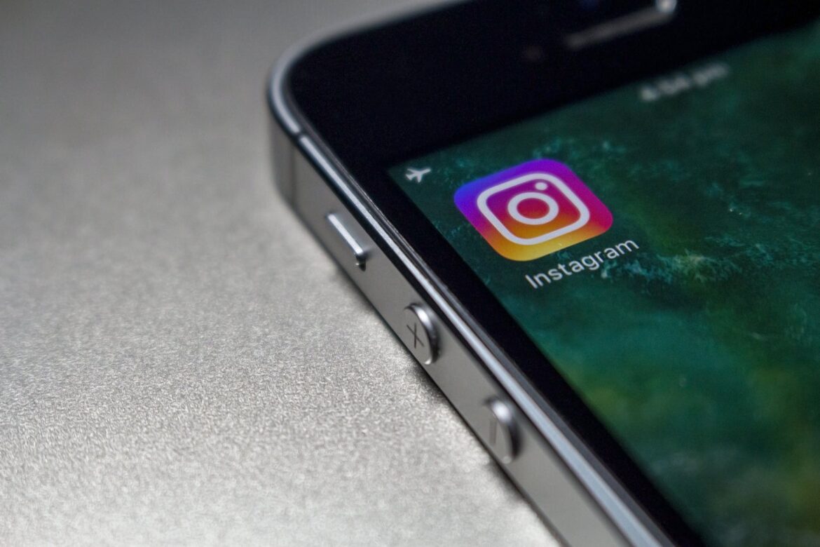 Instagram down: account bannati e followers in calo in tutta la nazione
