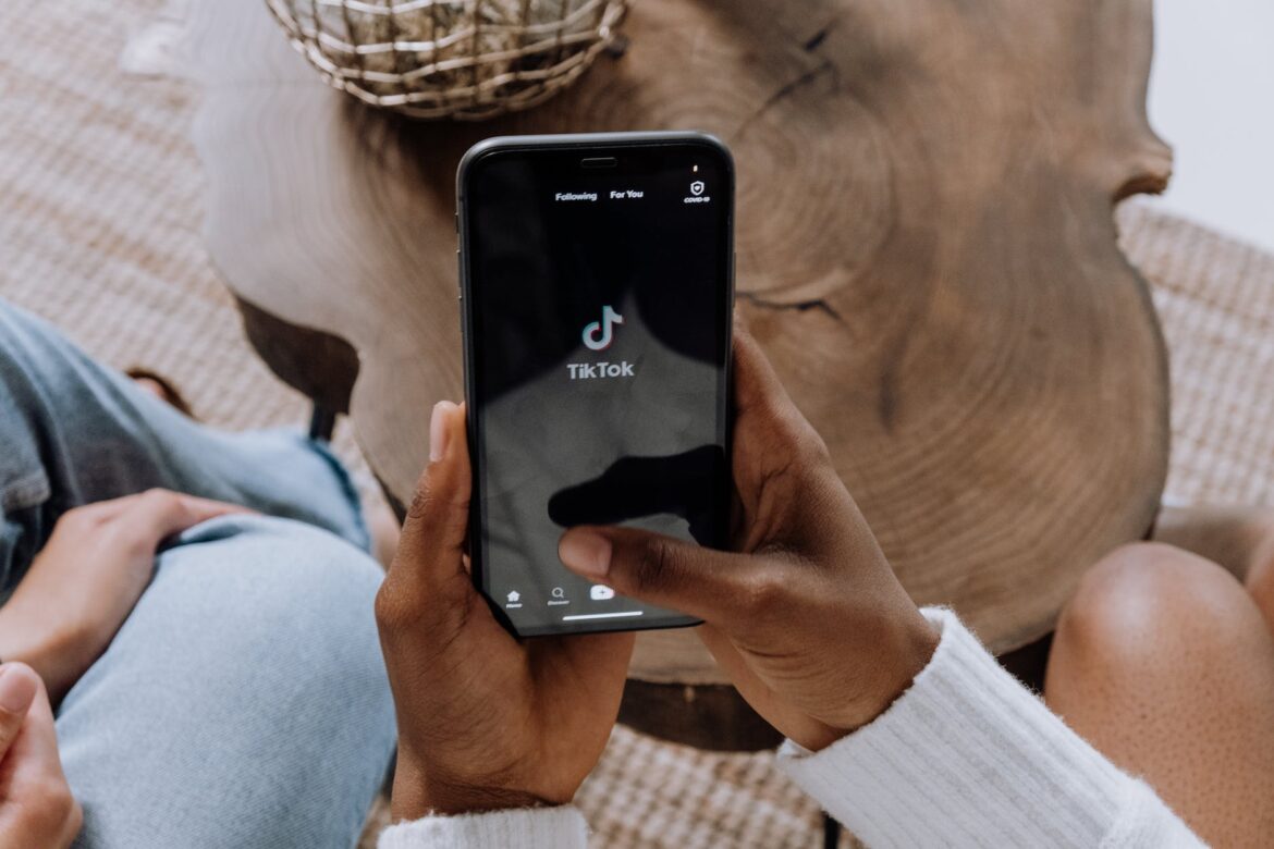 Tik tok pubblica il report delle tendenze 2023: ancora una volta prevale il focus sull’intrattenimento