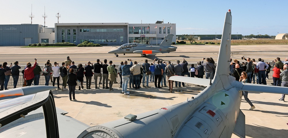 L’Aeronautica militare compie un secolo e l’Aeroporto di Galatina apre le sue porte al pubblico