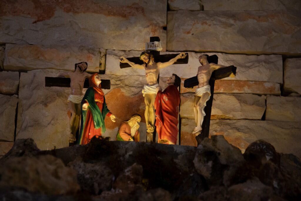 Vita, morte e resurrezione di Gesù Cristo: a Cutrofiano rivive il presepe pasquale