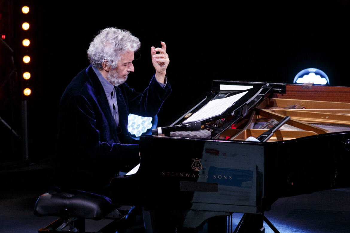 “Note a margine” con il Maestro Piovani al Teatro Apollo