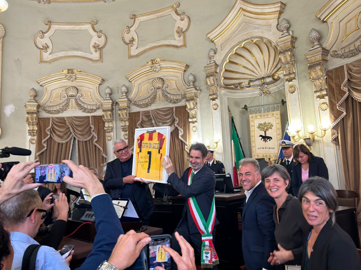 Dalla città di Lecce la cittadinanza onoraria a Corvino